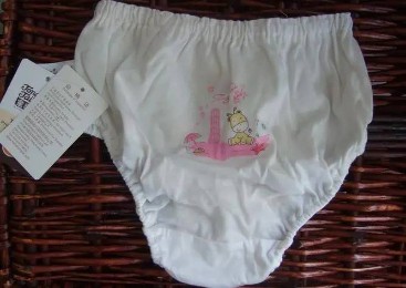 Development of bread coating on infant underwear